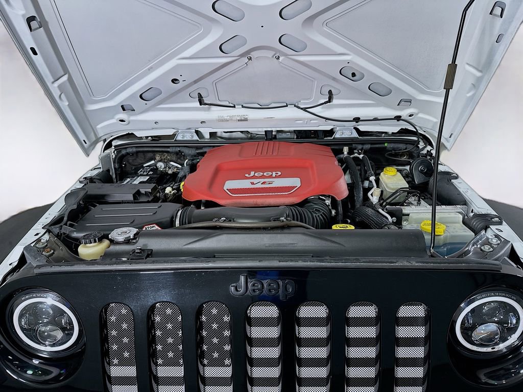 Used 2015 Jeep Wrangler Sport image 21