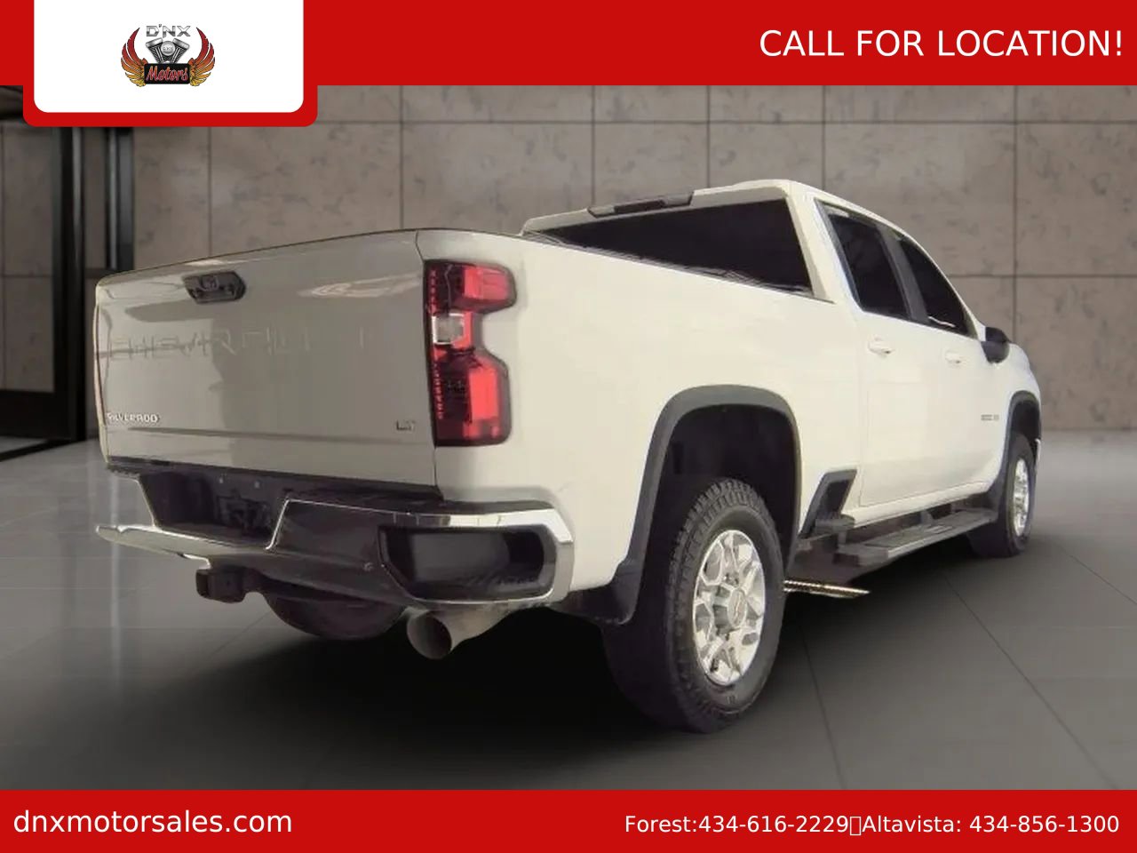 Used 2023 Chevrolet Silverado 2500 LT w/ Convenience Package AWD/4WD image 4