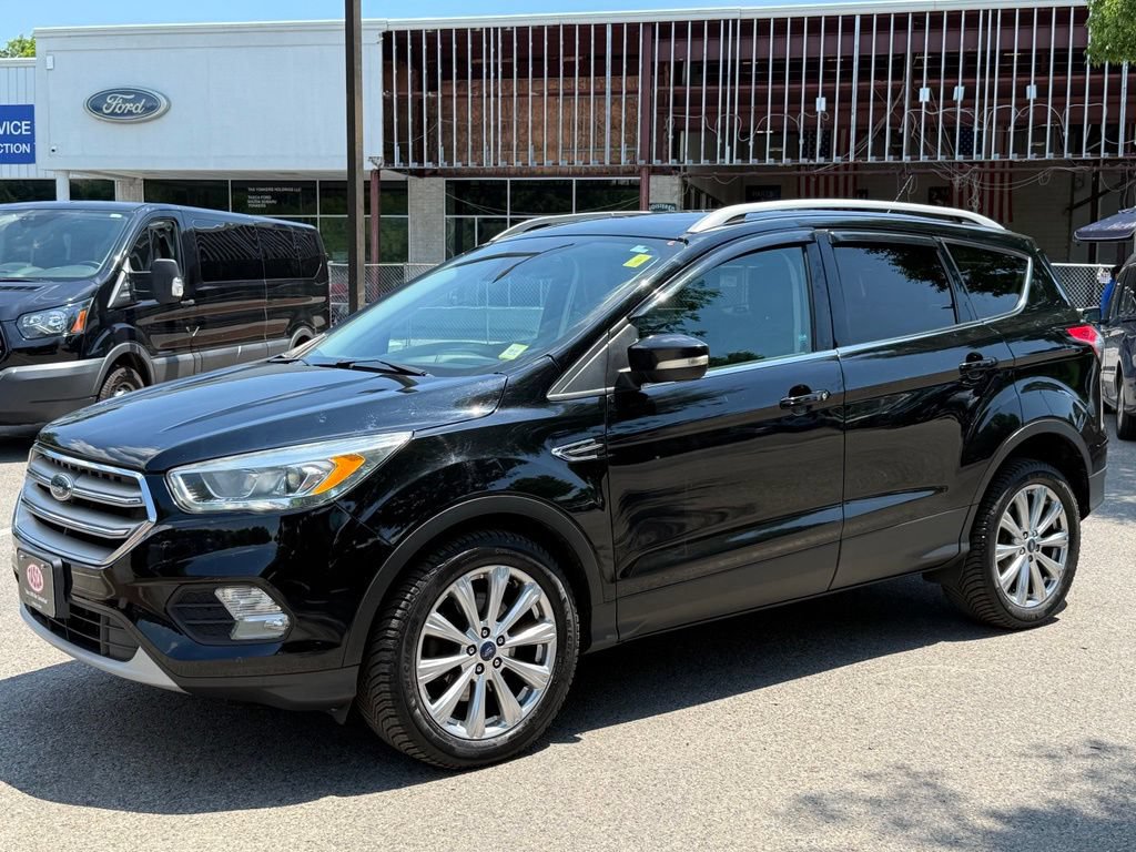 Used 2017 Ford Escape Titanium AWD/4WD image 4