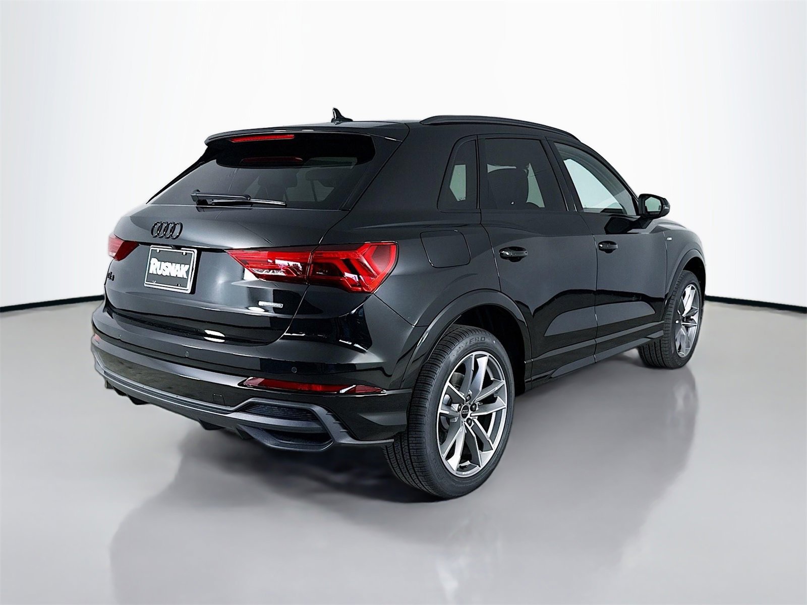 New 2025 Audi Q3 2.0T Premium image 7