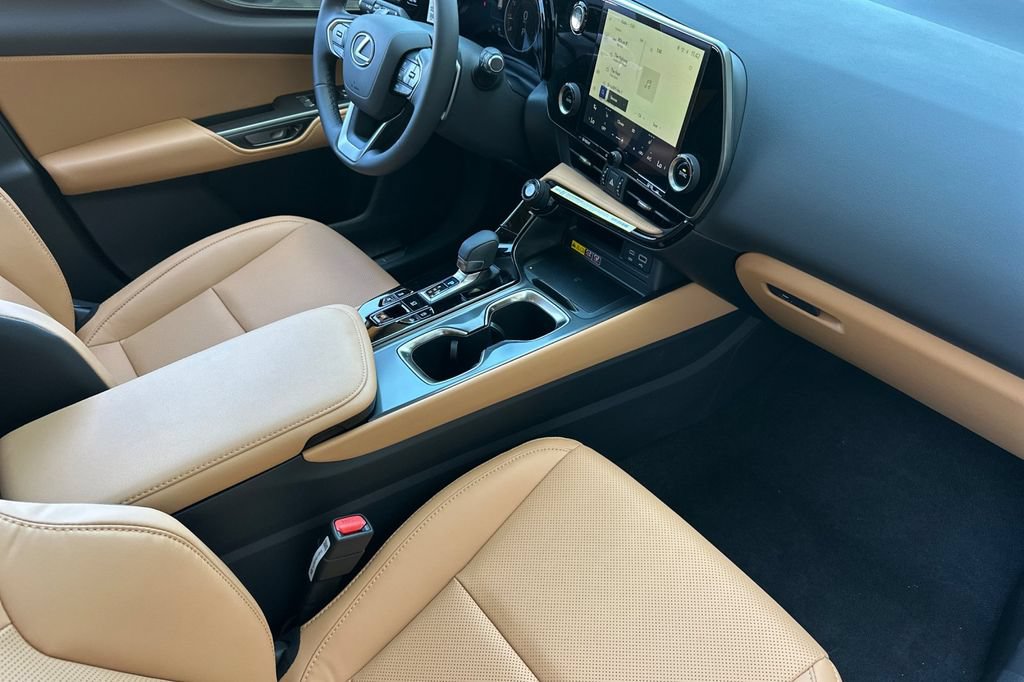New 2026 Lexus NX 350 AWD image 16