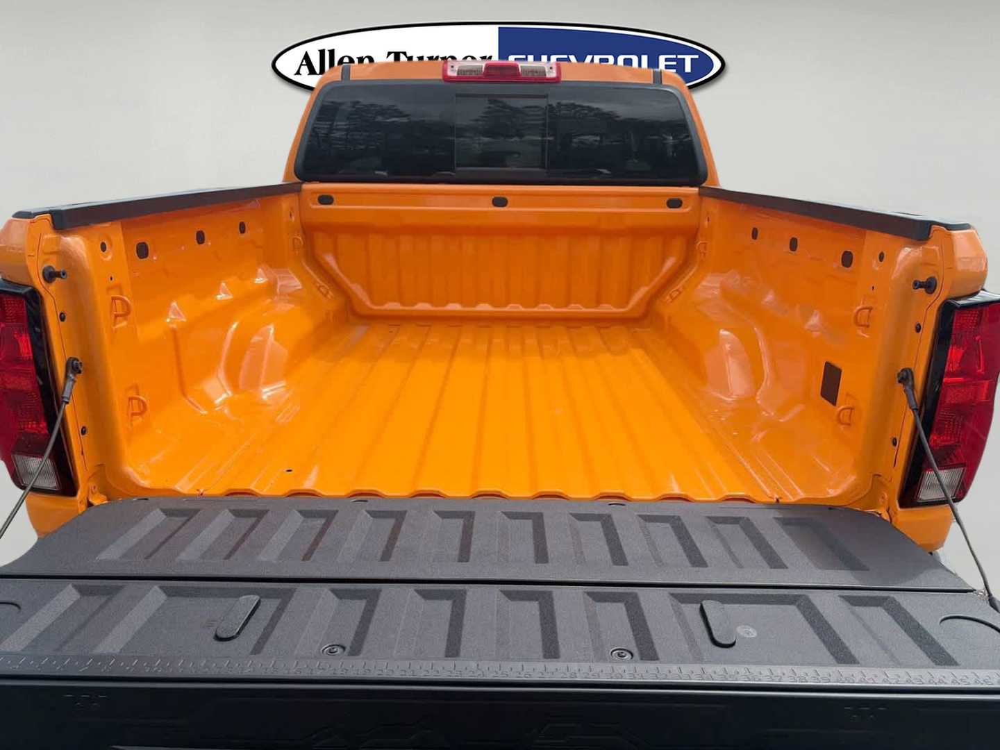 New 2026 Chevrolet Colorado W/T w/ WT Custom Package AWD/4WD image 7