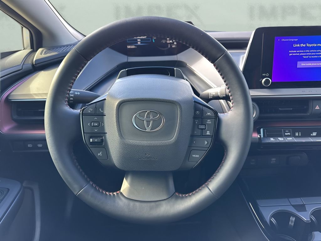 Used 2024 Toyota Prius Prime SE image 12