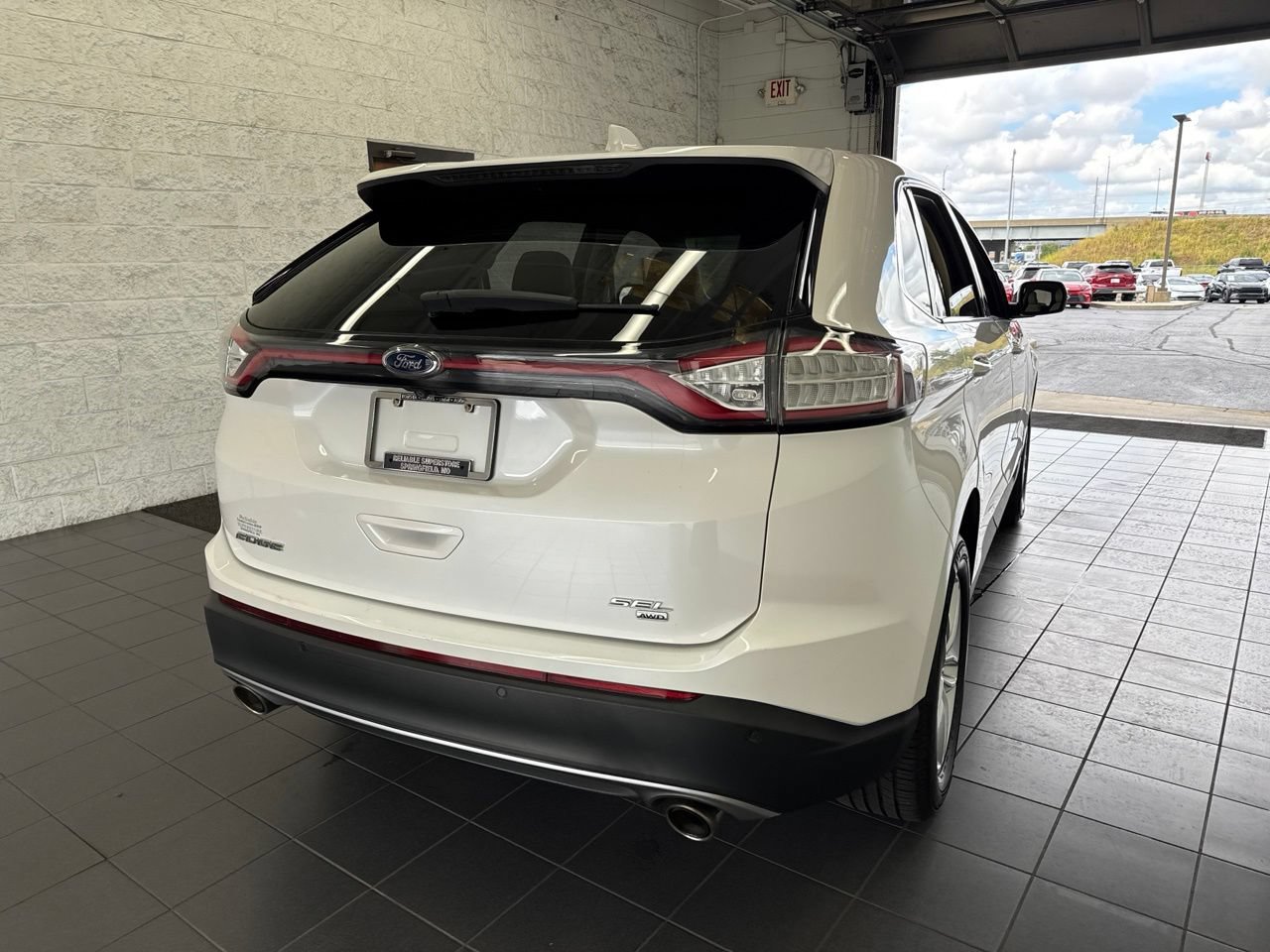 Used 2015 Ford Edge SEL w/ Equipment Group 201A AWD/4WD image 7