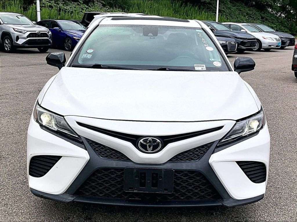 Certified 2019 Toyota Camry SE FWD image 2