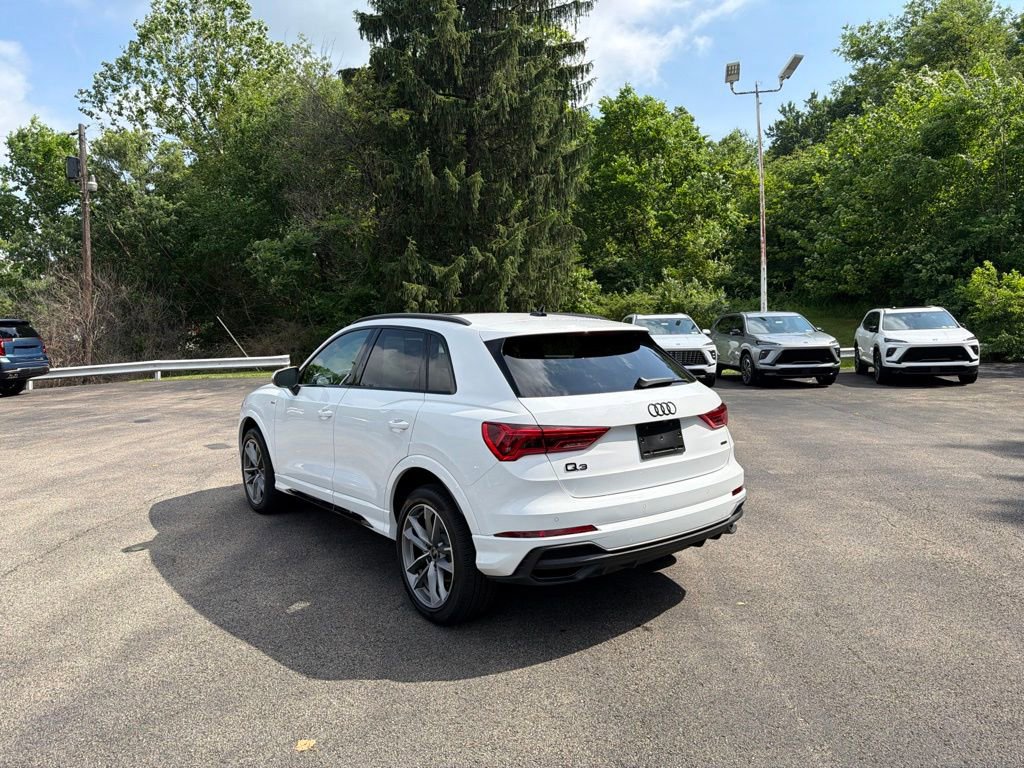 Used 2025 Audi Q3 2.0T Premium AWD/4WD image 5