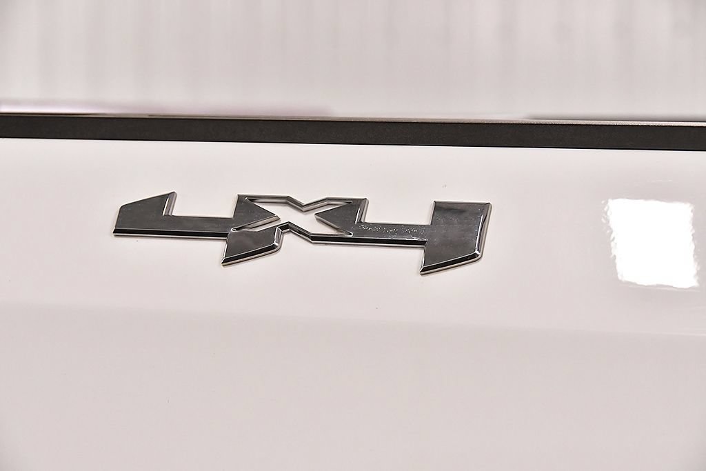 Used 2024 GMC Sierra 1500 Elevation AWD/4WD image 10