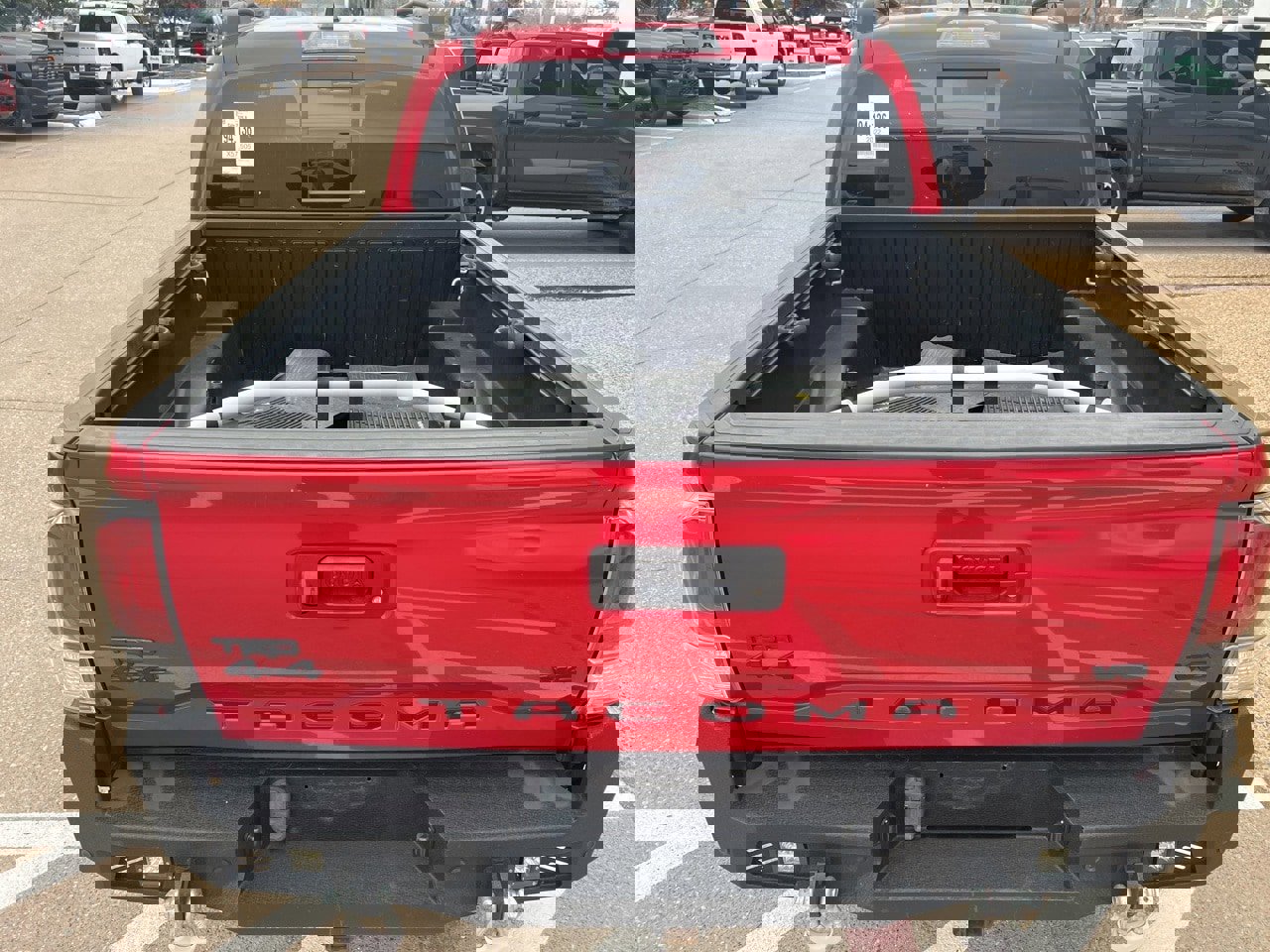 Used 2022 Toyota Tacoma TRD Sport w/ TRD Premium Sport Package image 7