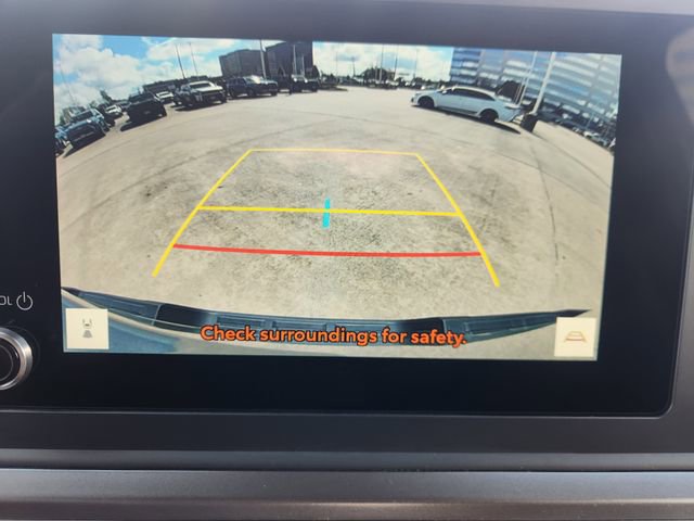 Certified 2025 Toyota Tacoma TRD Off-Road AWD/4WD image 16