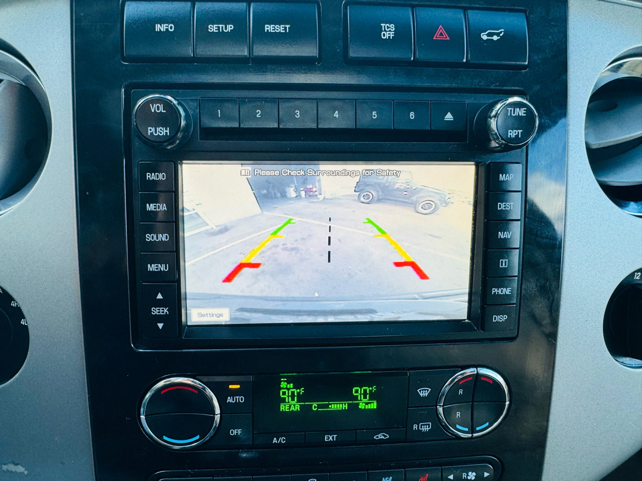 Used 2013 Ford Expedition EL Limited image 10