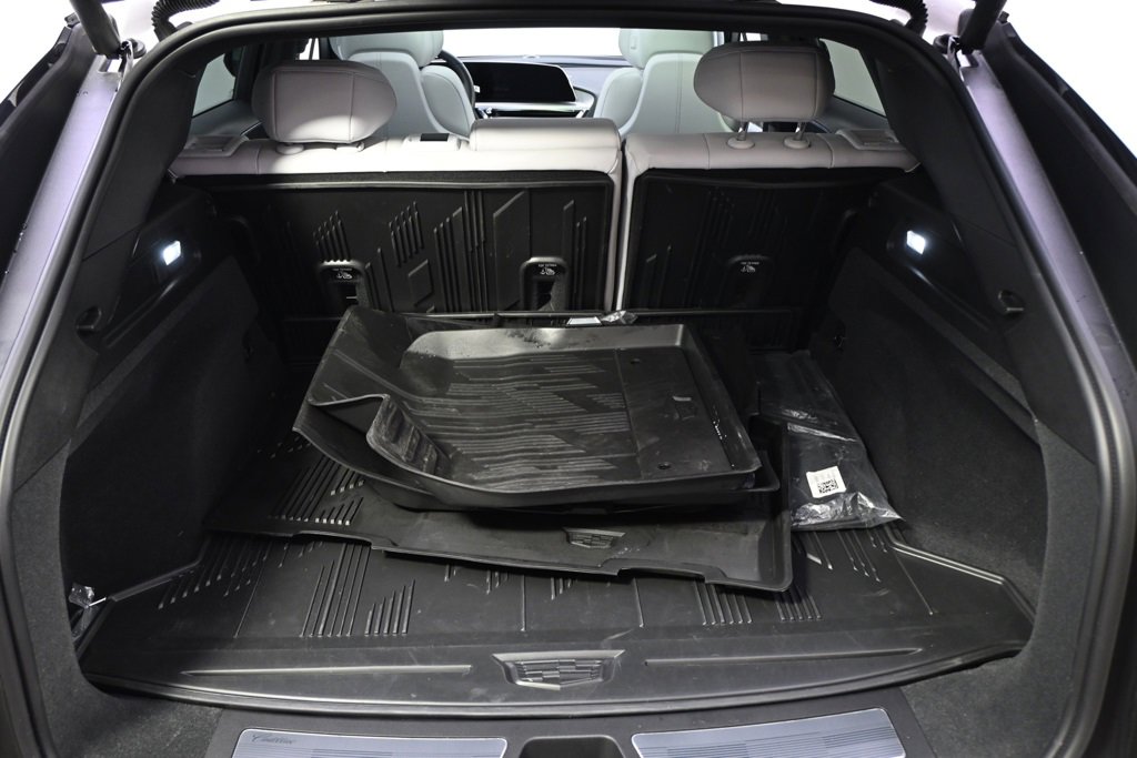 New 2025 Cadillac Lyriq Sport image 19