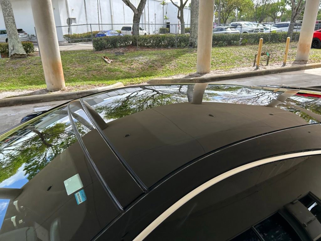 Used 2020 McLaren GT image 21