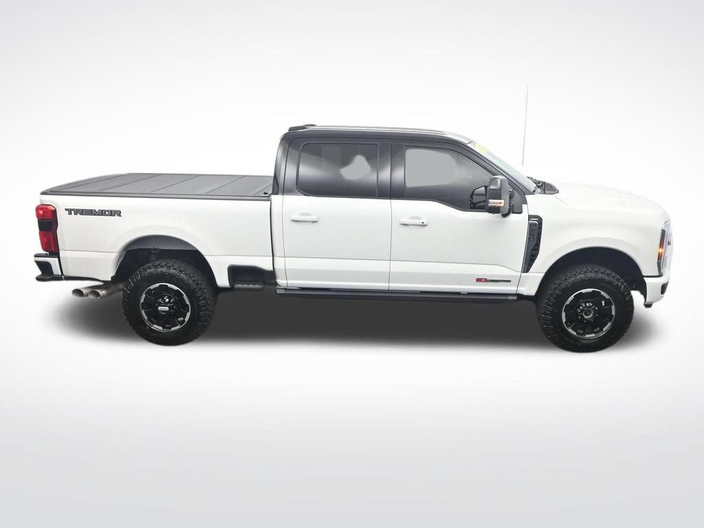 Used 2025 Ford F250 Lariat w/ Tremor Off-Road Package AWD/4WD image 38