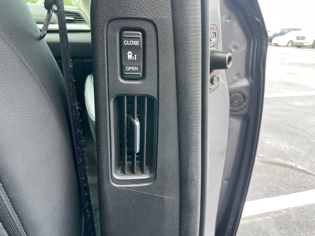 Certified 2025 Honda Odyssey EX-L image 39