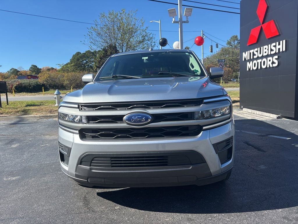 Used 2024 Ford Expedition XLT RWD image 8