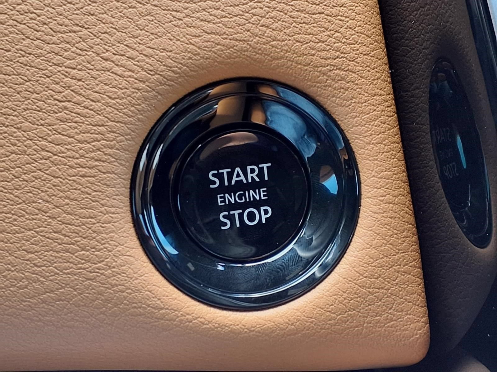 New 2026 Nissan Armada SL AWD/4WD image 17