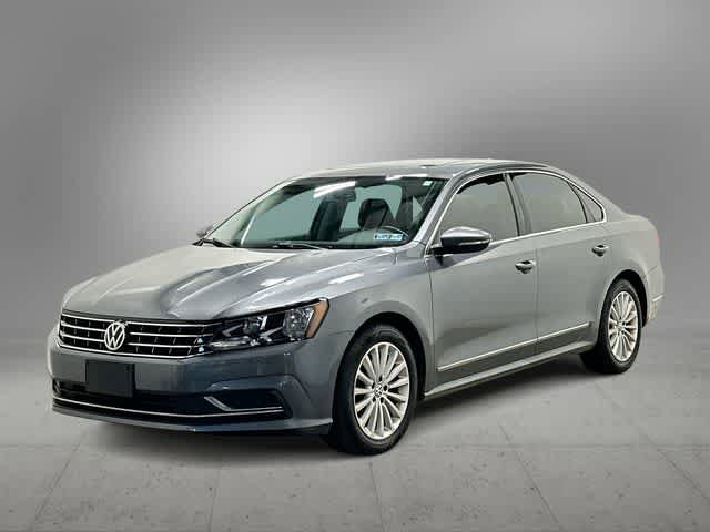 Used 2016 Volkswagen Passat 1.8T SE FWD image 1