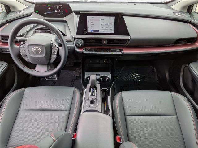 Used 2025 Toyota Prius Plug-In Hybrid image 17