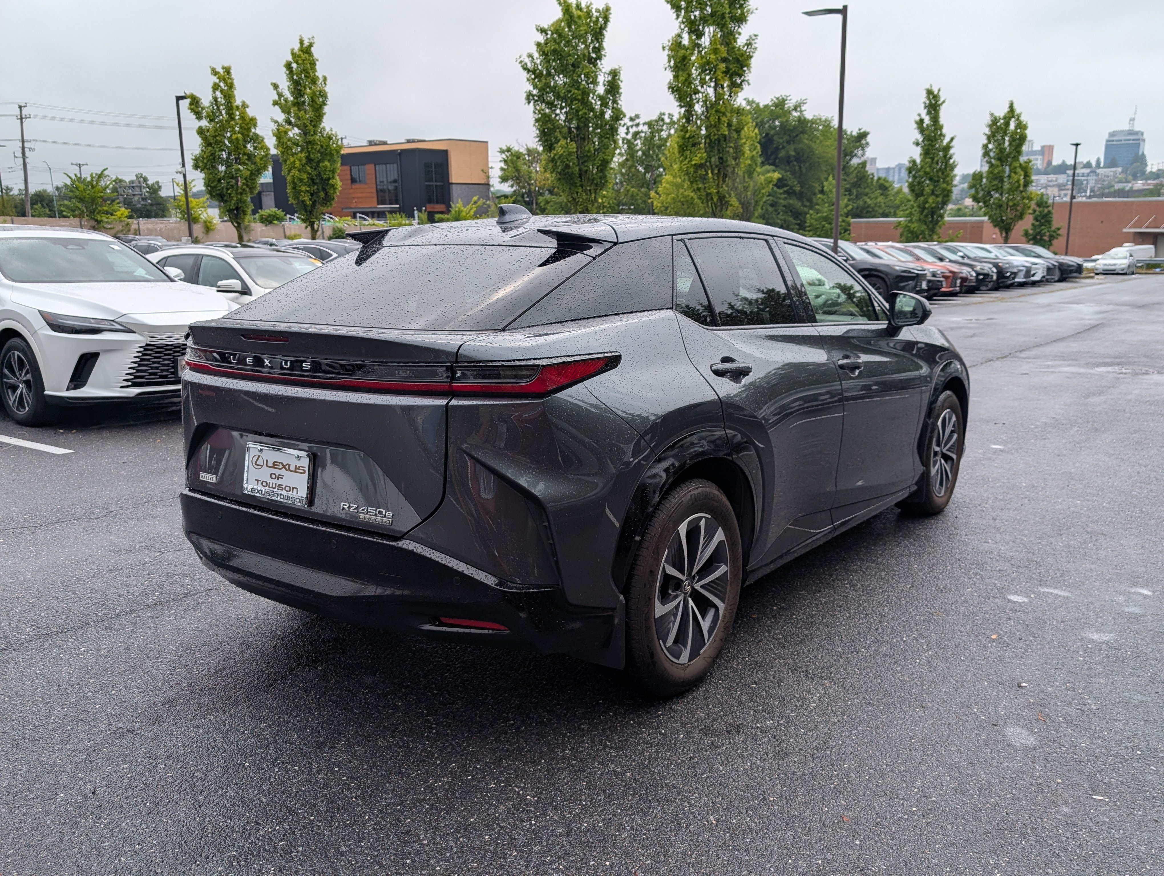 Certified 2023 Lexus RZ 450e Premium w/ Accessory Package (2T) AWD/4WD image 3