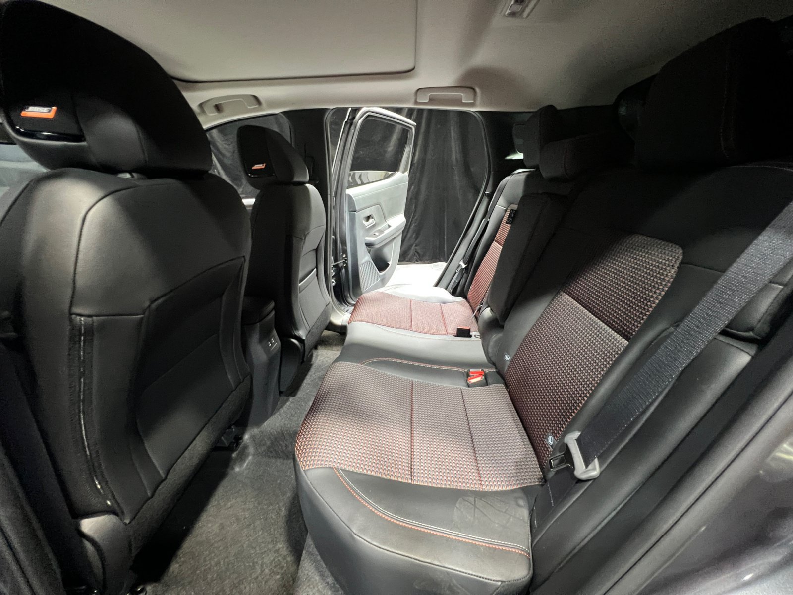 New 2026 Nissan Kicks SR w/ SR Premium Package AWD/4WD image 17