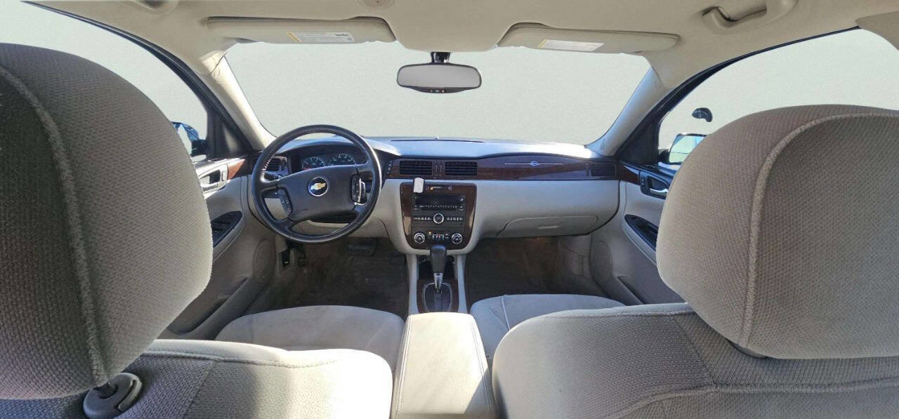 Used 2011 Chevrolet Impala LT image 8