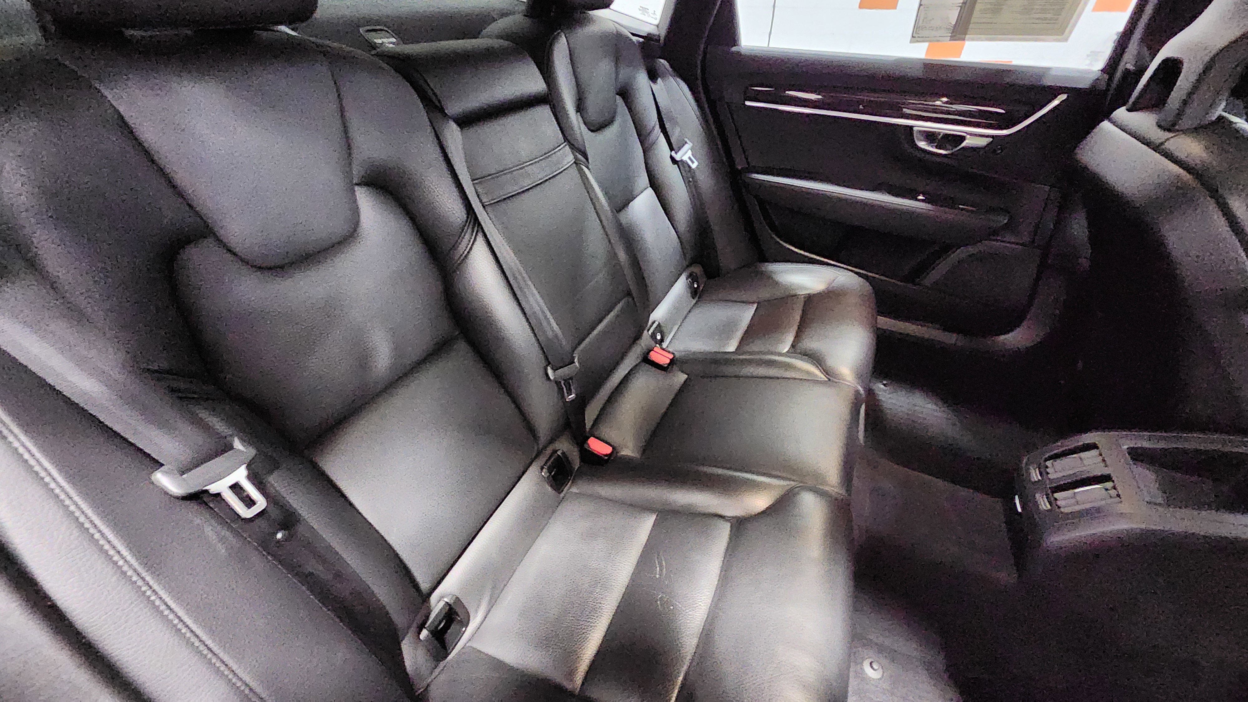 Used 2018 Volvo S90 T5 Momentum w/ Protection Package image 20