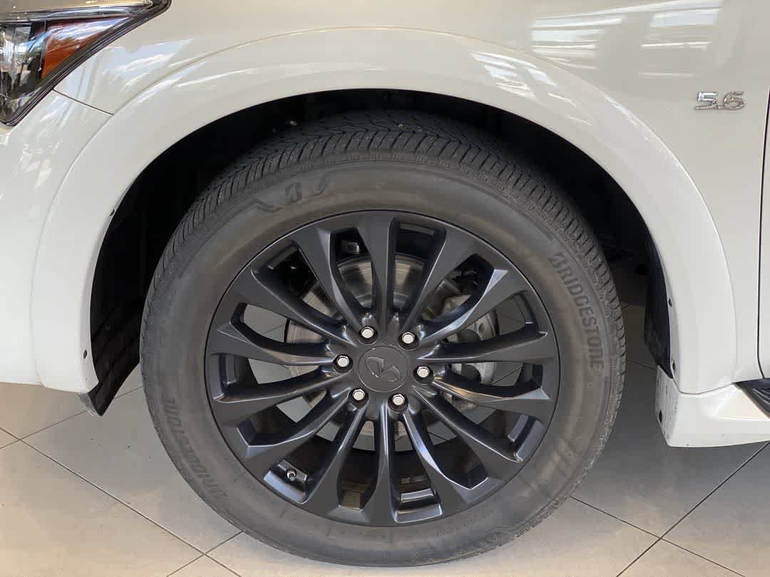 Used 2017 INFINITI QX80 4WD w/ Deluxe Technology Package image 13