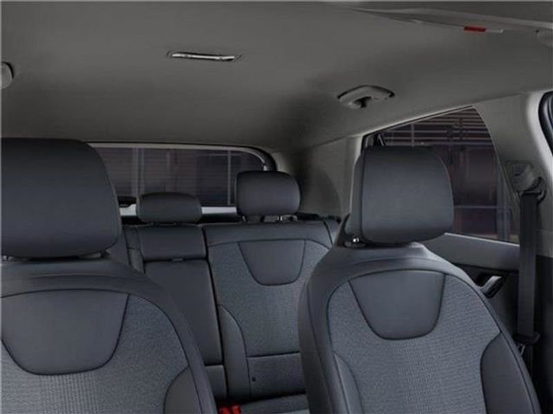 New 2025 Kia Niro EX w/ EX Cold Weather Package image 27