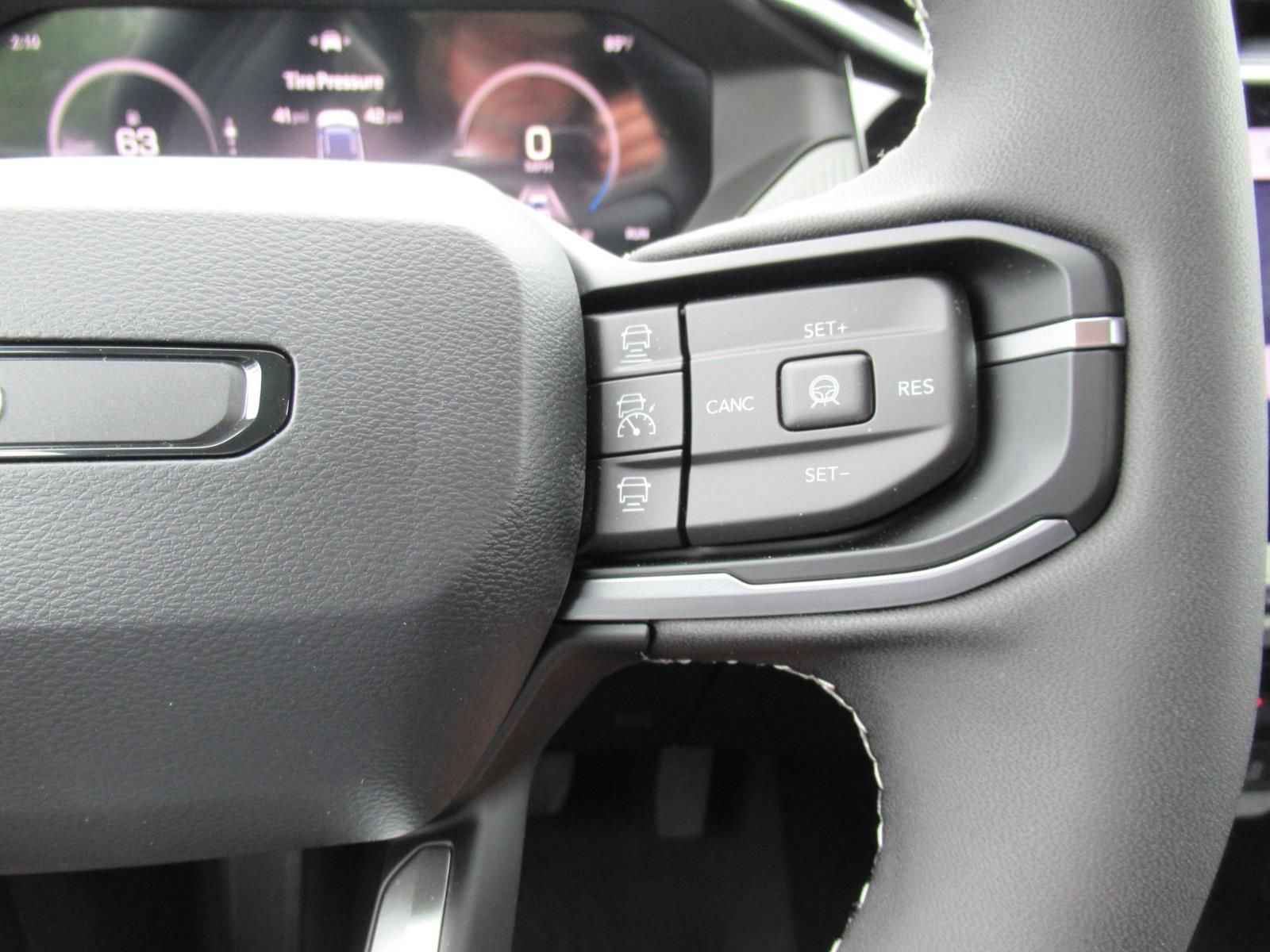 New 2026 Jeep Cherokee Laredo AWD/4WD image 24