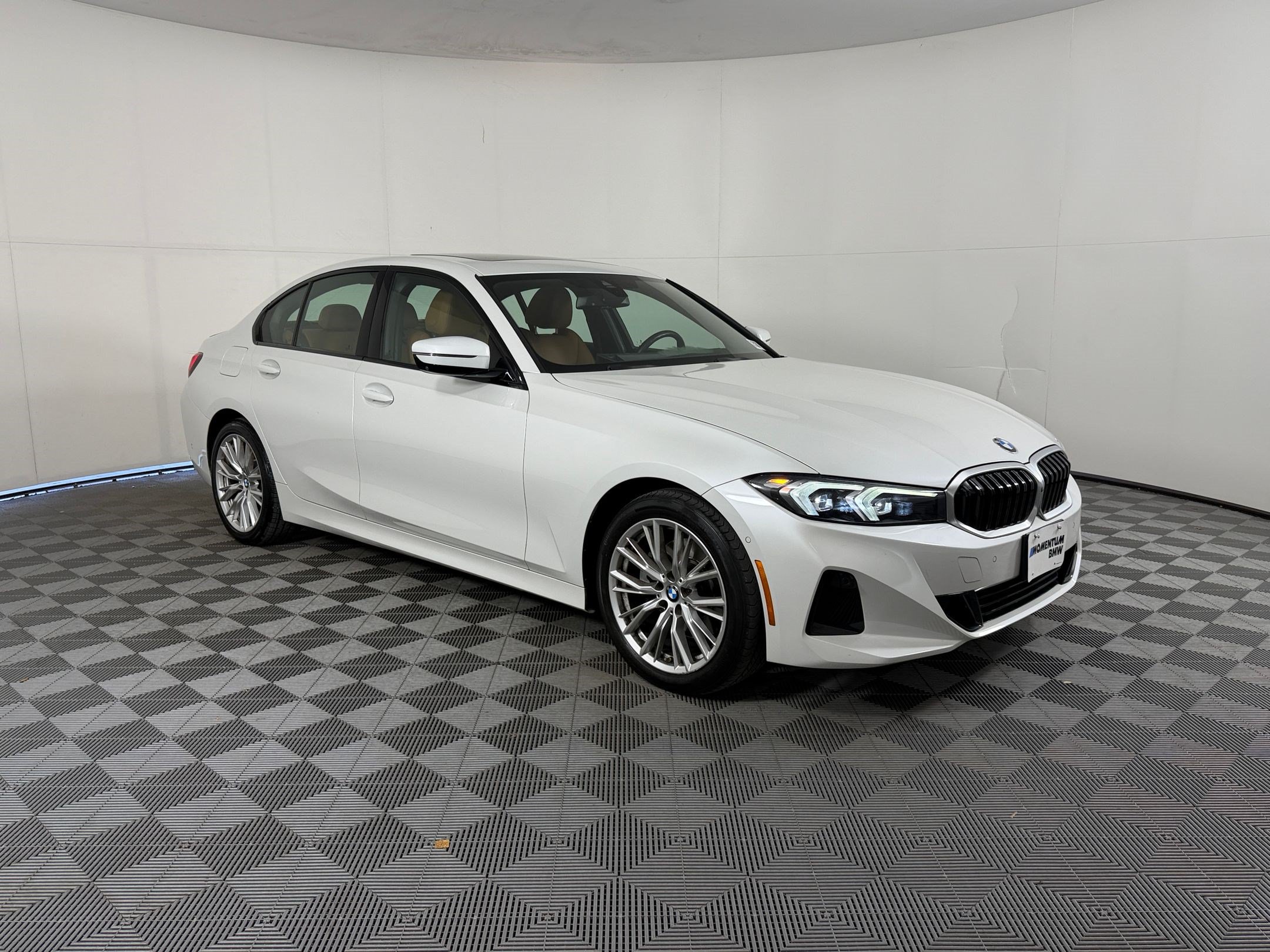 Certified 2023 BMW 330i Sedan w/ Premium Package RWD image 7