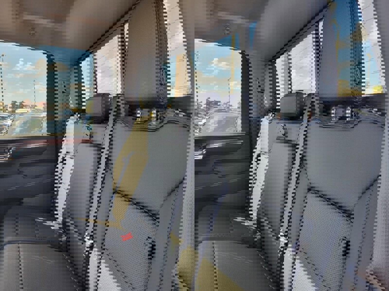 New 2026 GMC Sierra 2500 Denali w/ Denali Reserve Package image 28