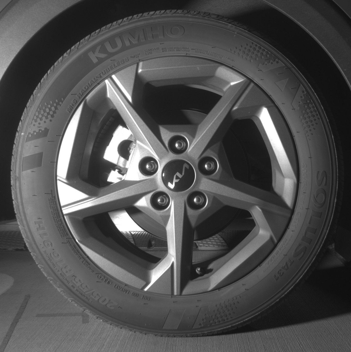 Used 2025 Kia K4 LXS image 15