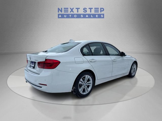 Used 2017 BMW 330i xDrive Sedan image 8