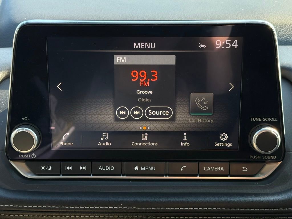 Certified 2024 Nissan Rogue SV image 29