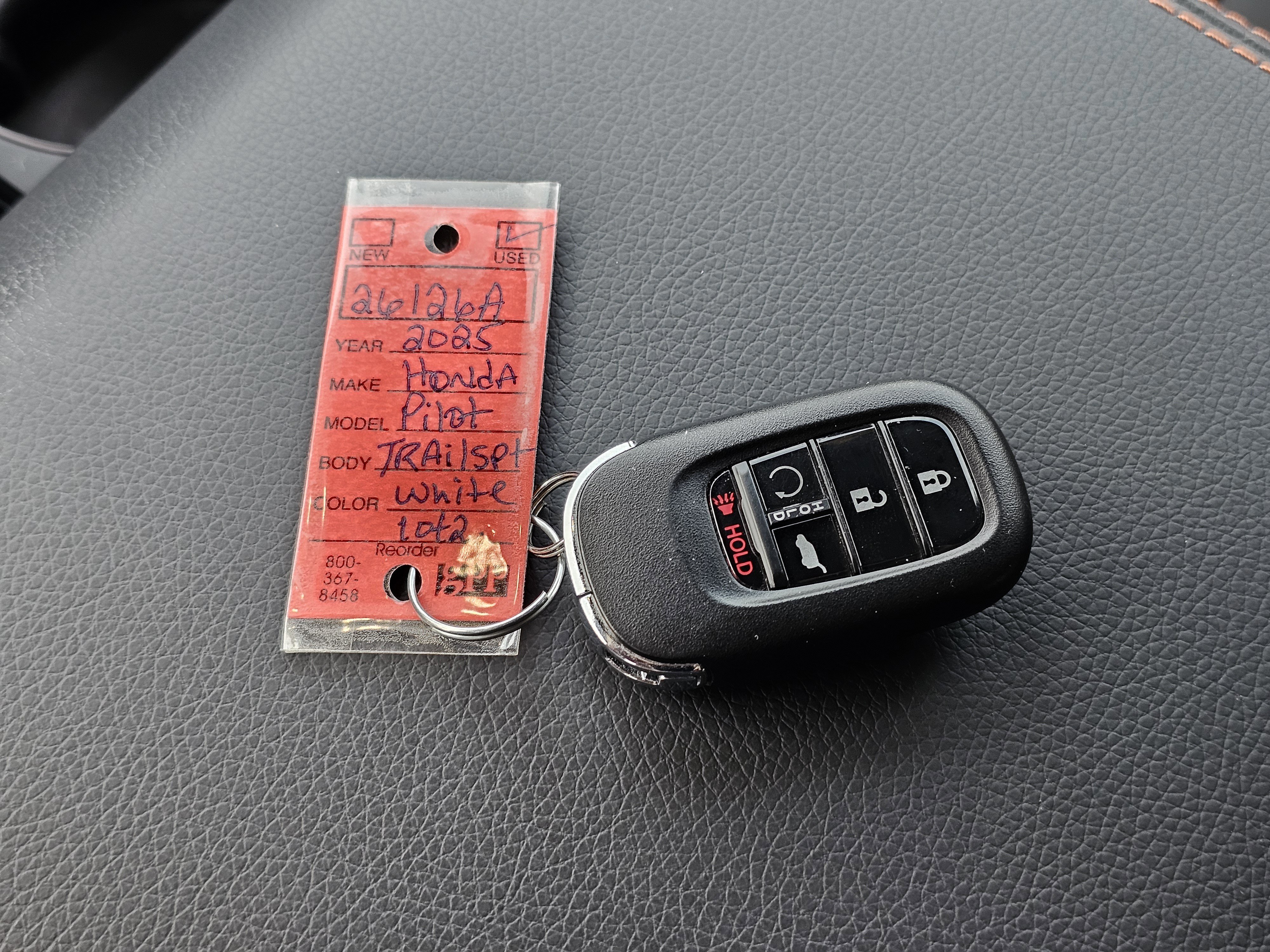 Used 2025 Honda Pilot TrailSport image 30