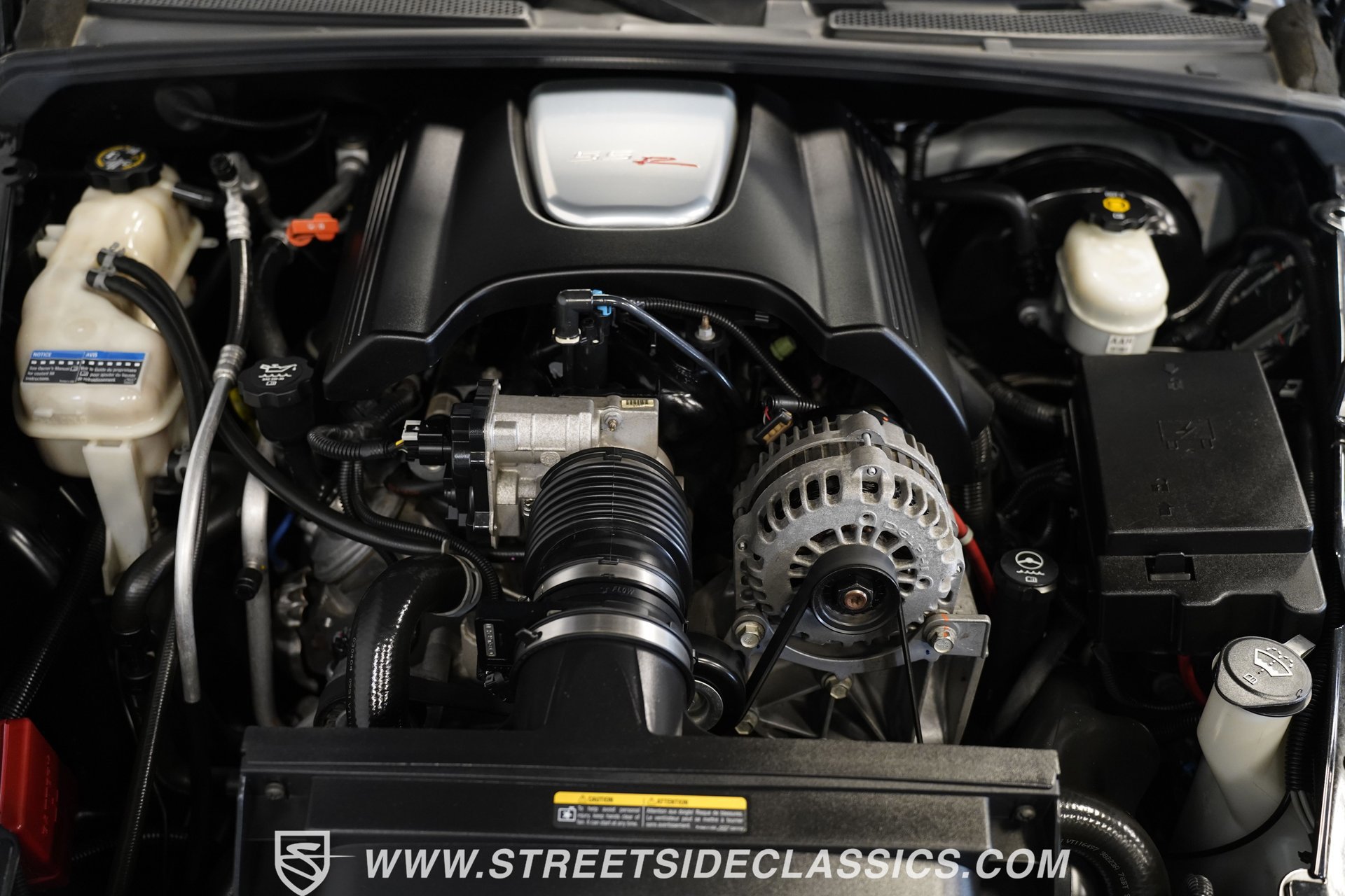Used 2004 Chevrolet SSR w/ Preferred Equipment Group image 4