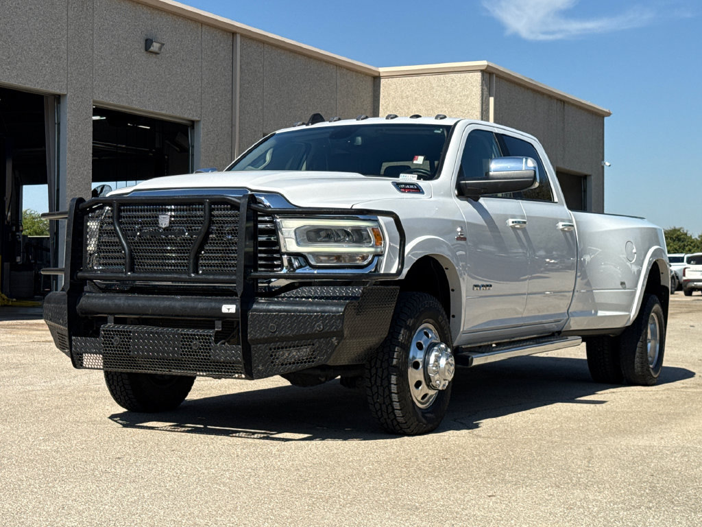 Used 2021 RAM 3500 Laramie AWD/4WD image 3