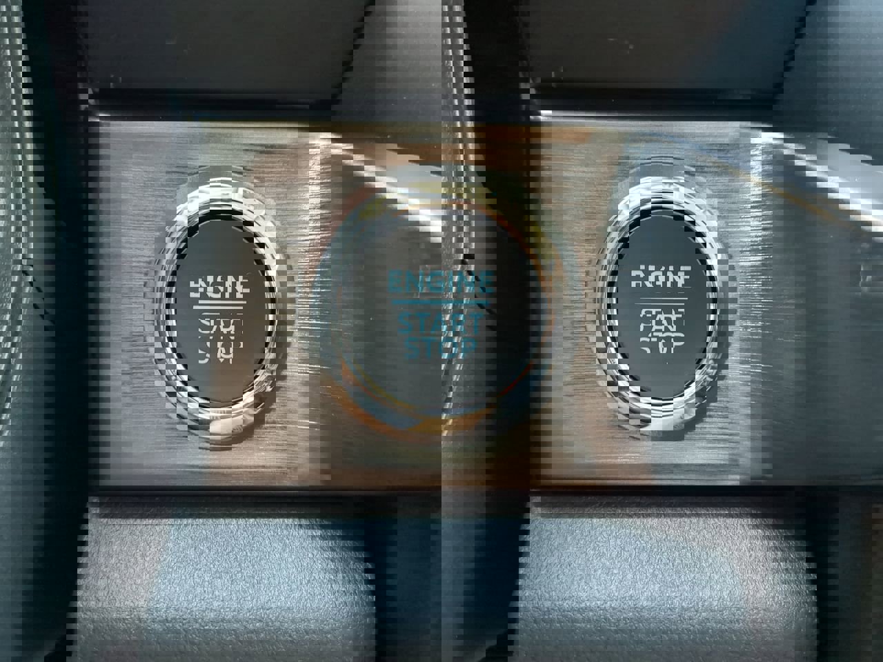 New 2026 Ford F250 Lariat w/ Black Appearance Package image 26