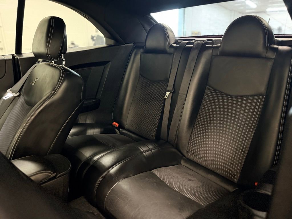 Used 2013 Chrysler 200 S FWD image 19