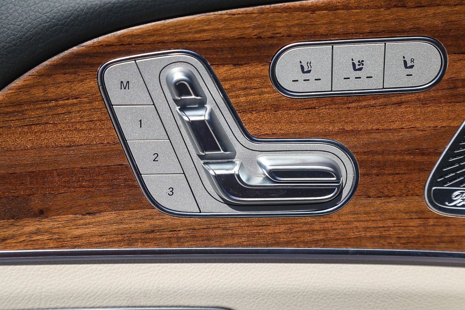 New 2024 Mercedes-Benz GLE 350 4MATIC image 19