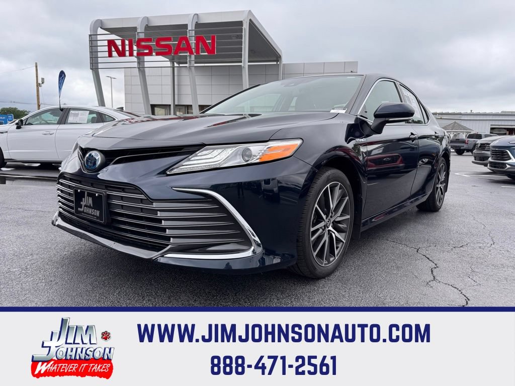 Used 2021 Toyota Camry XLE w/ Navigation Upgrade Package