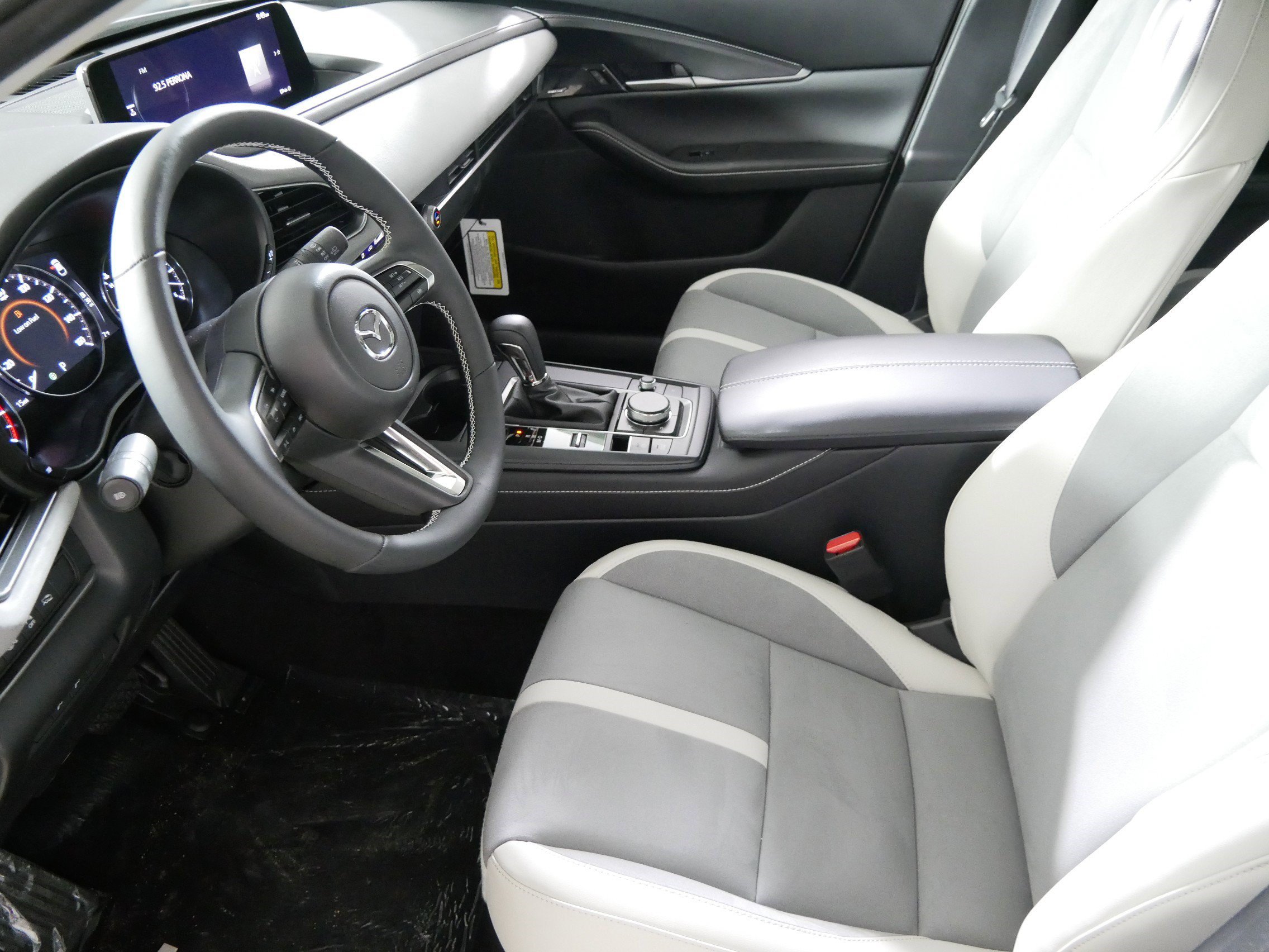 New 2026 MAZDA CX-30 2.5 Turbo Aire Edition AWD/4WD image 4