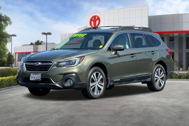 Used 2018 Subaru Outback 2.5i Limited AWD/4WD image 9