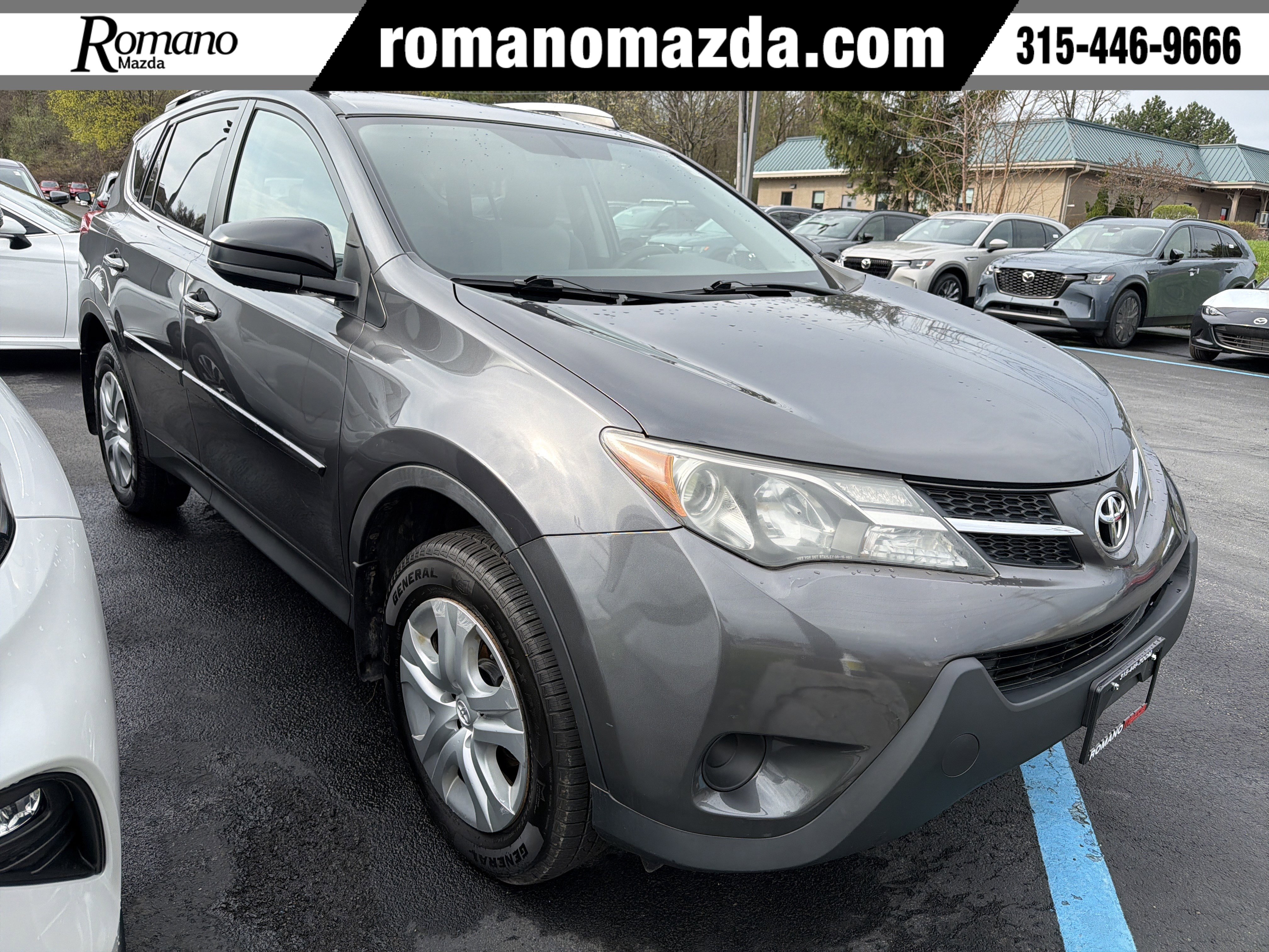 Used 2015 Toyota RAV4 LE image 1