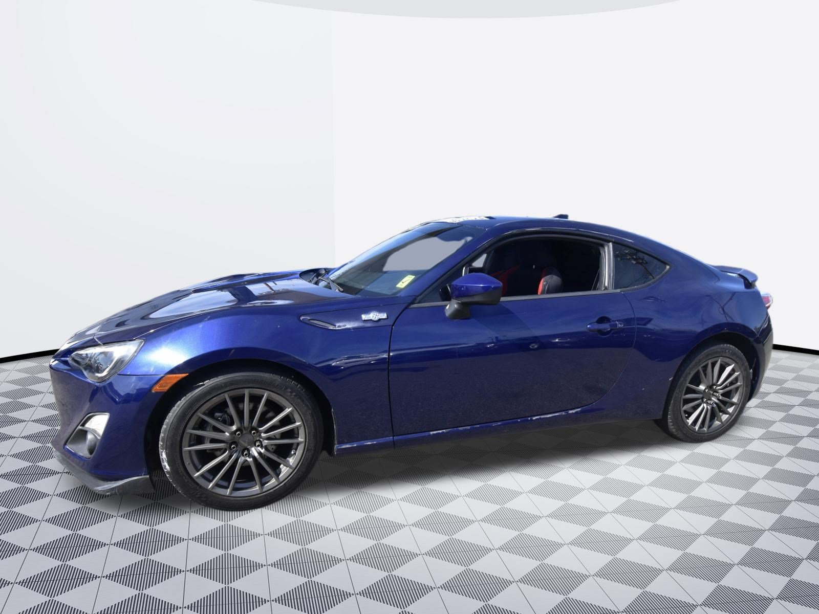 Used 2016 Scion FR-S RWD image 2