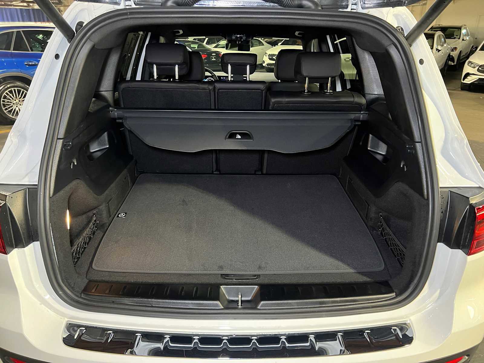 Certified 2025 Mercedes-Benz GLB 250 4MATIC image 17