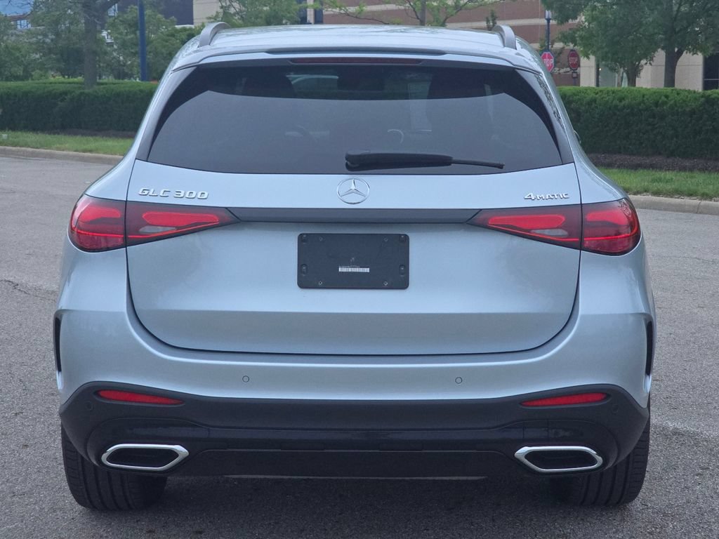 Used 2026 Mercedes-Benz GLC 300 4MATIC image 17