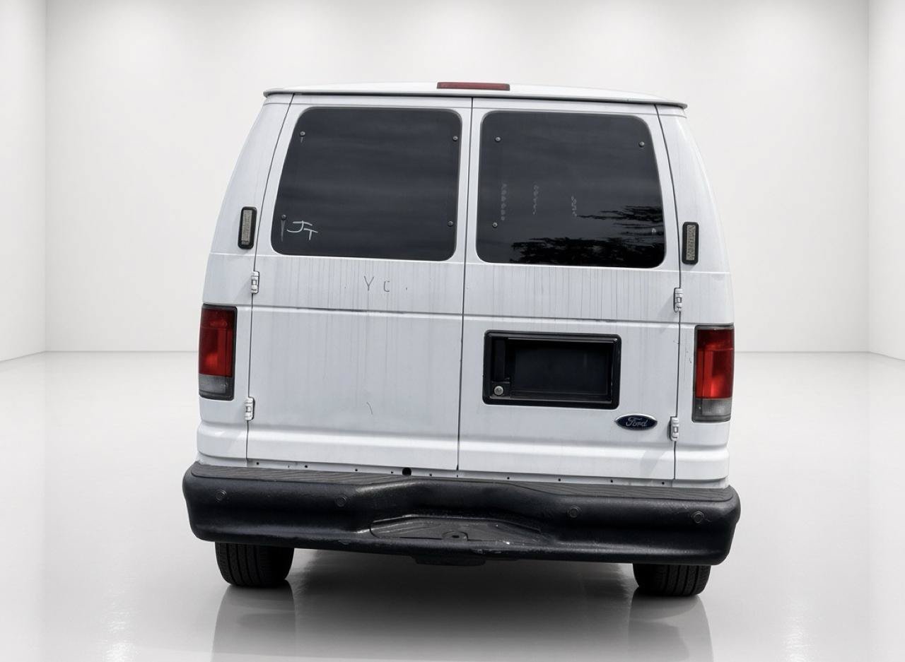 Used 2011 Ford E-250 and Econoline 250 w/ PWR Group RWD image 5