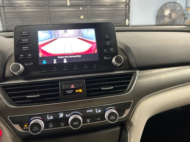 Used 2018 Honda Accord LX image 15