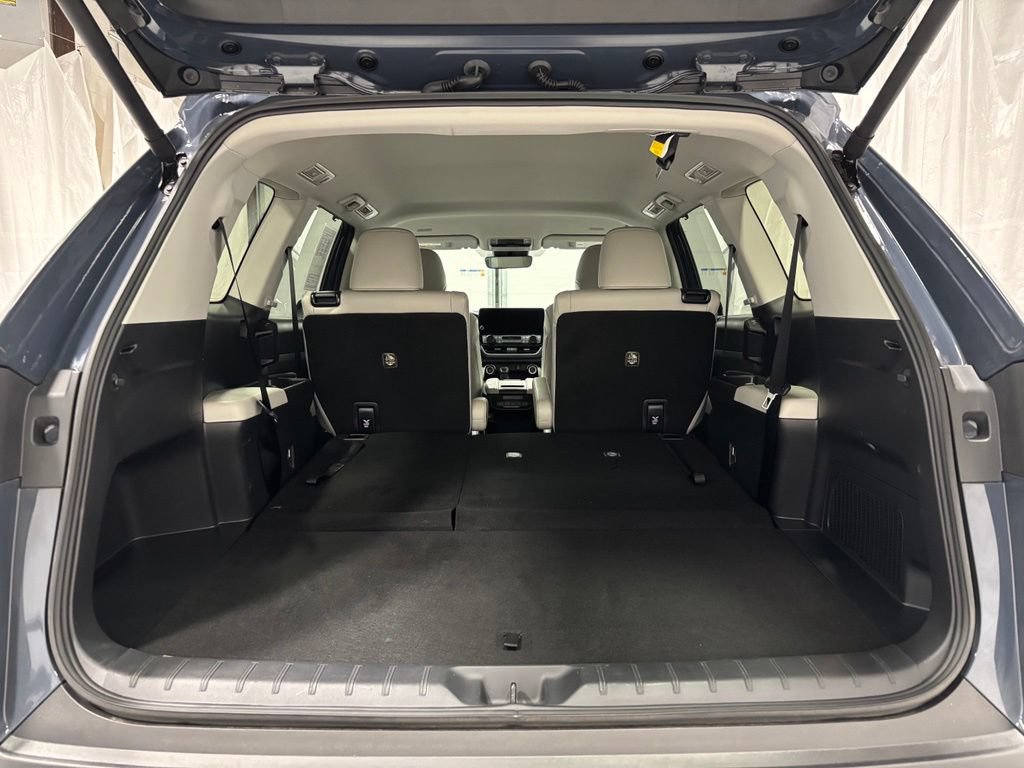 Used 2025 Toyota Grand Highlander AWD image 53